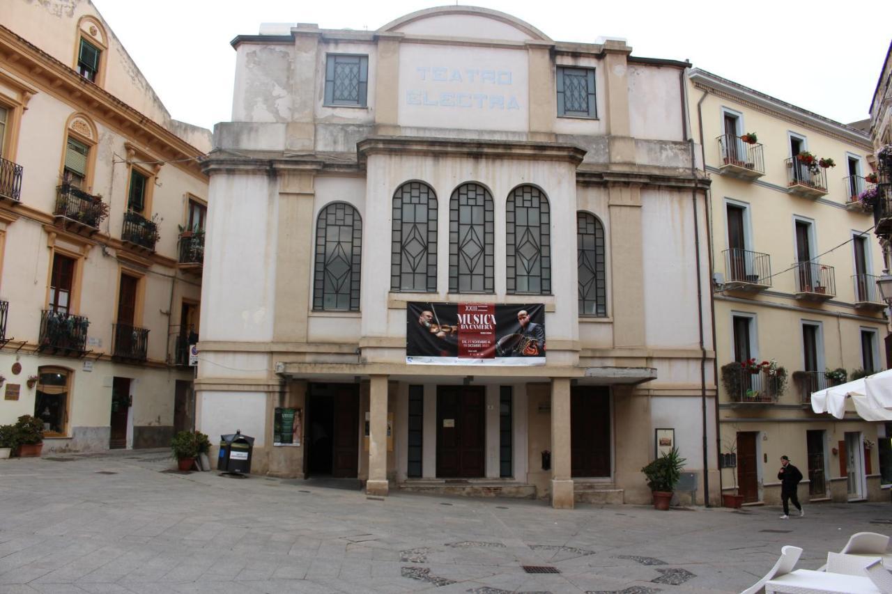 Via Cavour 19, Camere Del Conte Iglesias Dış mekan fotoğraf